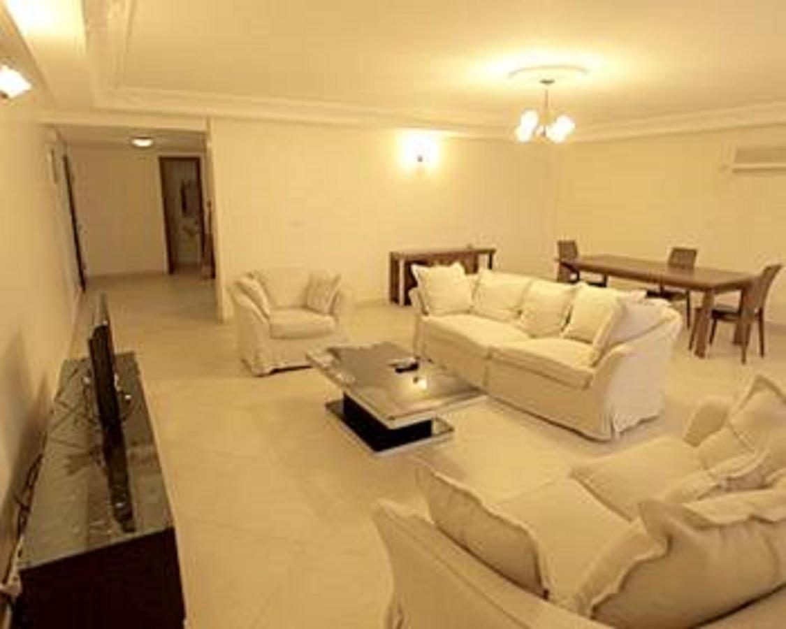 Manhantan Living Bonabéri Dış mekan fotoğraf